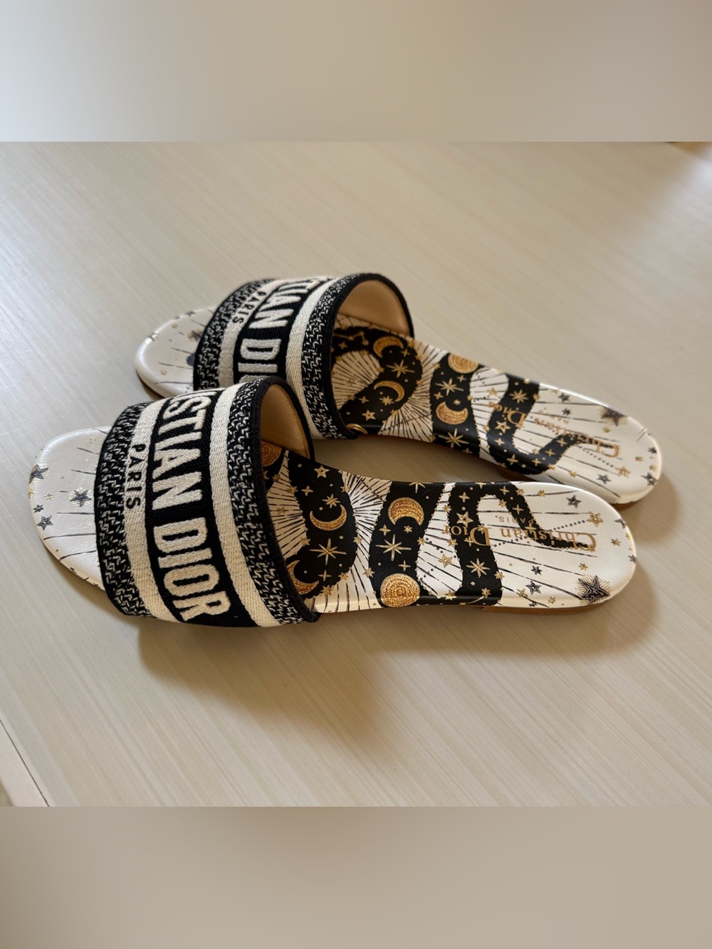 Dior lunar new year capsule DWAY slides (year of the snake, 2025) - Picture 4 of 13
